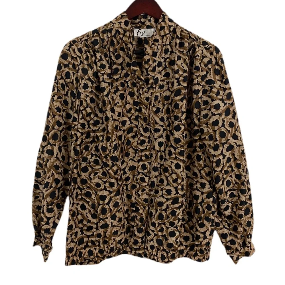 VINTAGE 100% Silk Blouse Animal Print Sz M